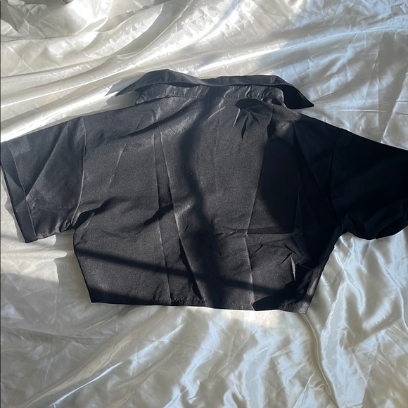 Black Crop Top - Picture 3 of 3